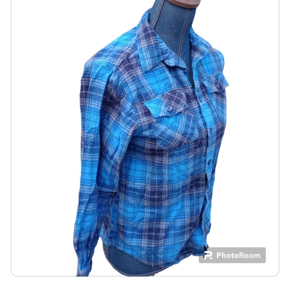 L.L. Bean girls long sleeve button up flannel - Picture 2 of 6